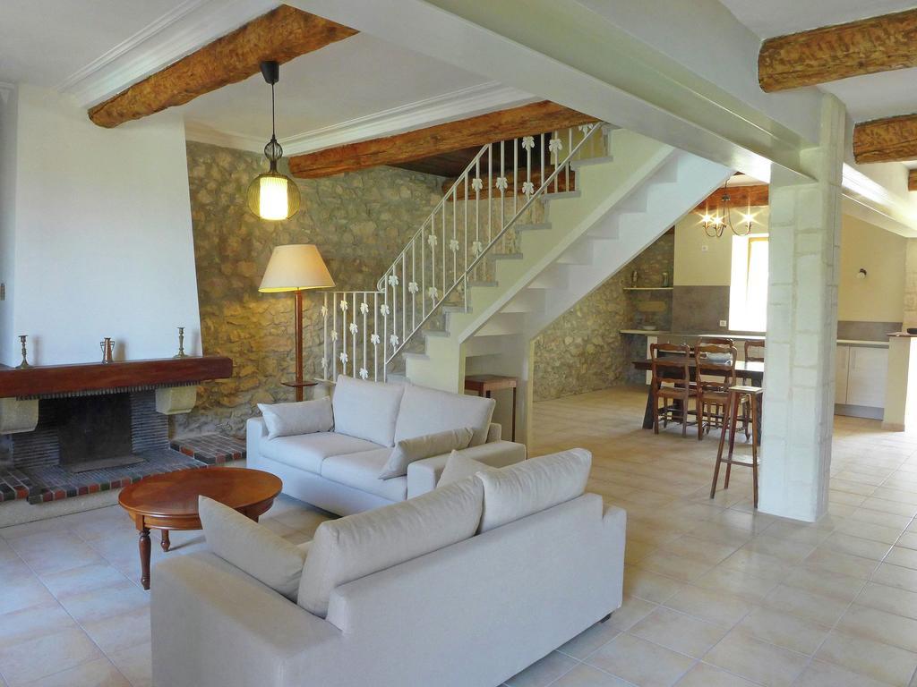 Cosy Holiday Home With Swimming Pool Montbrun-des-Corbières Quarto foto